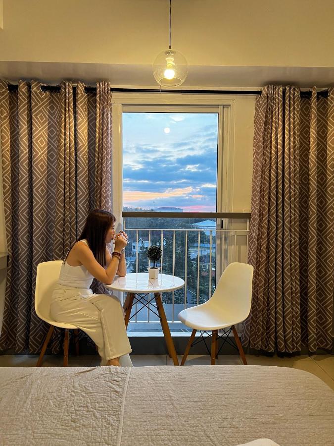 Tagaytay Nordic Nest Staycation At Wind Residences With Netflix Wifi Near Sky Ranch タガイタイ エクステリア 写真