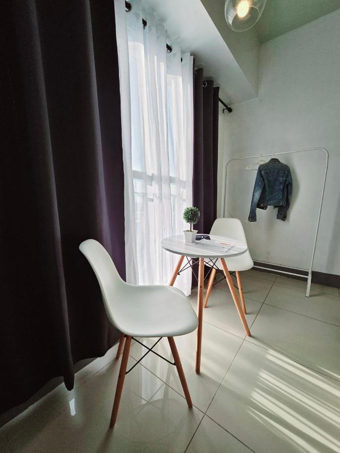 Tagaytay Nordic Nest Staycation At Wind Residences With Netflix Wifi Near Sky Ranch タガイタイ エクステリア 写真
